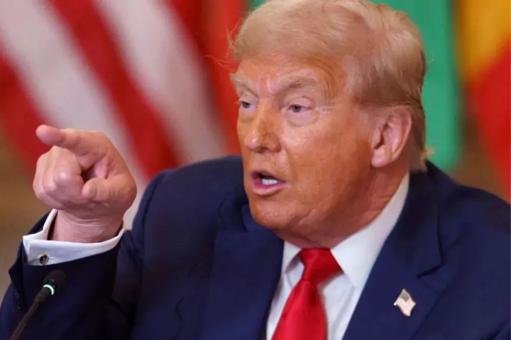 Thumbnail for 'ME look bad': Trump defends firing jobs boss