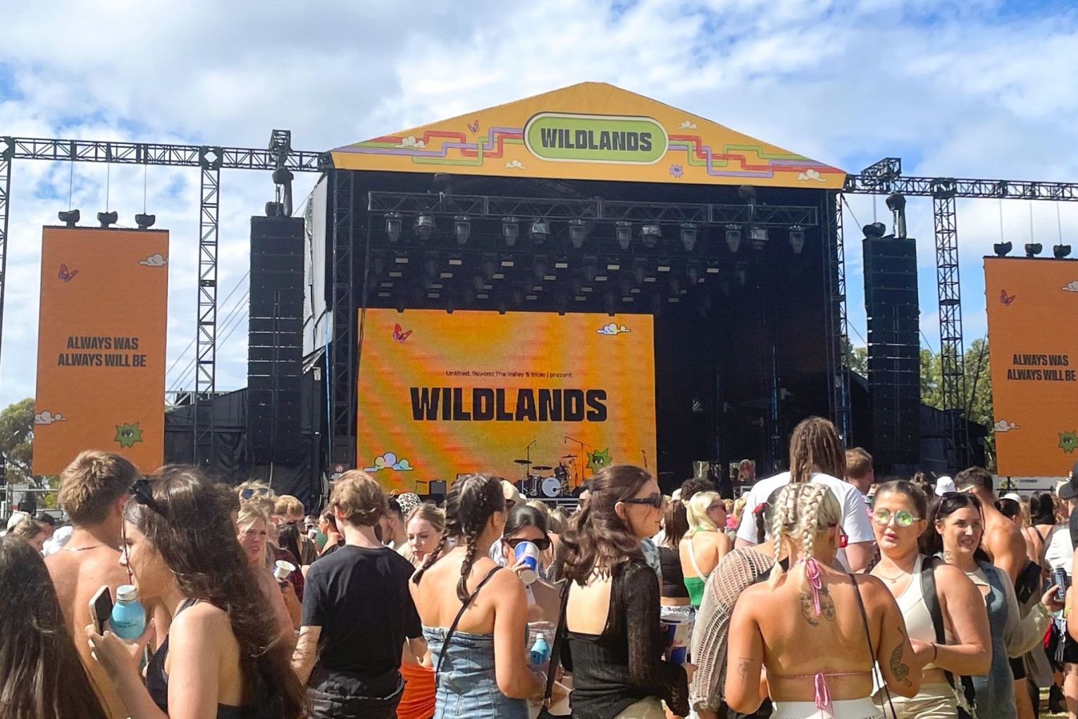 Photo: Helen Karakulak