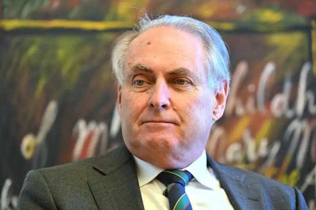 Final push as Farrell flies to Europe for trade talks