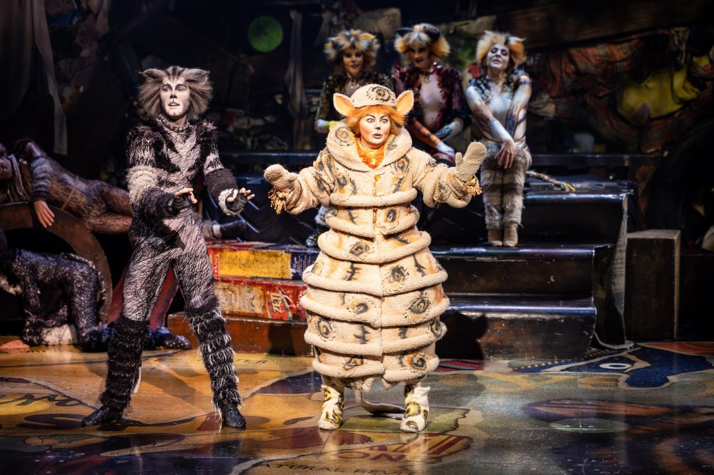 Musical review: Cats