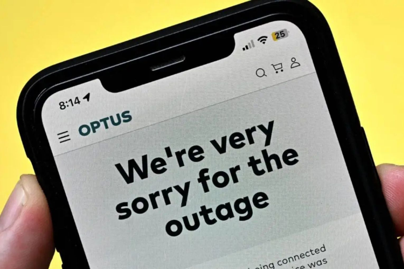 A technical problem with triple-zero calls affected hundreds of Optus customers. 