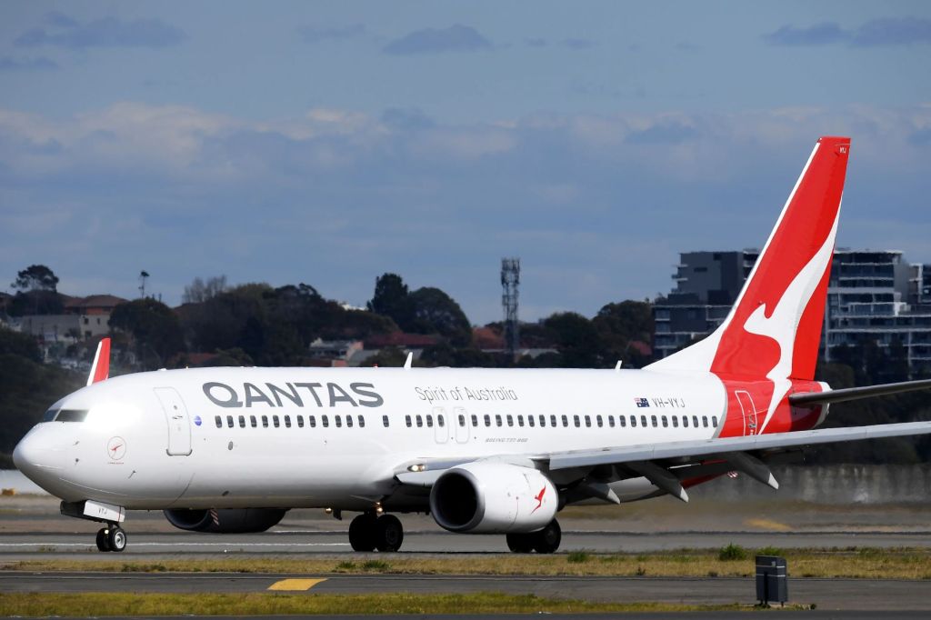 Qantas plane makes international emergency landing