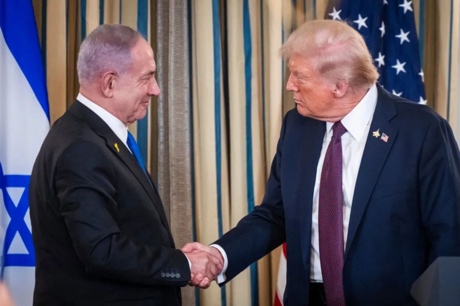 President Donald Trump says Israeli Prime Minister Benjamin Netanyahu backs a US peace-plan.