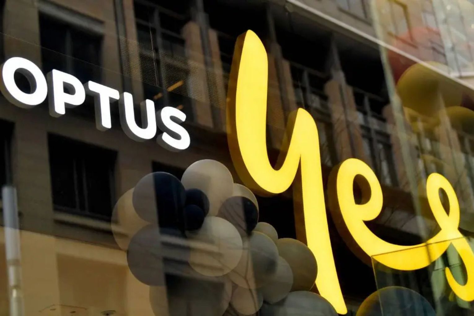 The Australian Communications and Media Authority has launched a review into Optus, after it seems they have not implemented changes recommended after a previous national outage crippled its network. 