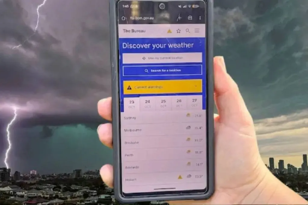 Meteorologists slam BoM after wild Qld storms
