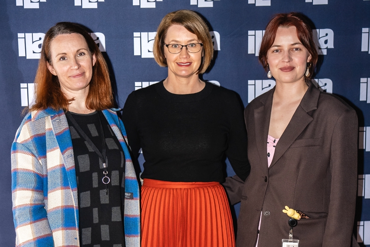 Elise Short, Antoinette Tyson and Simone Koch