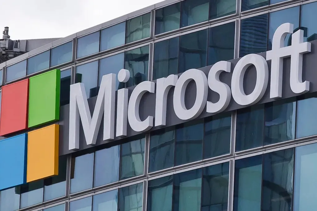 Microsoft apologises, offers refunds to nearly 3 million Aussies