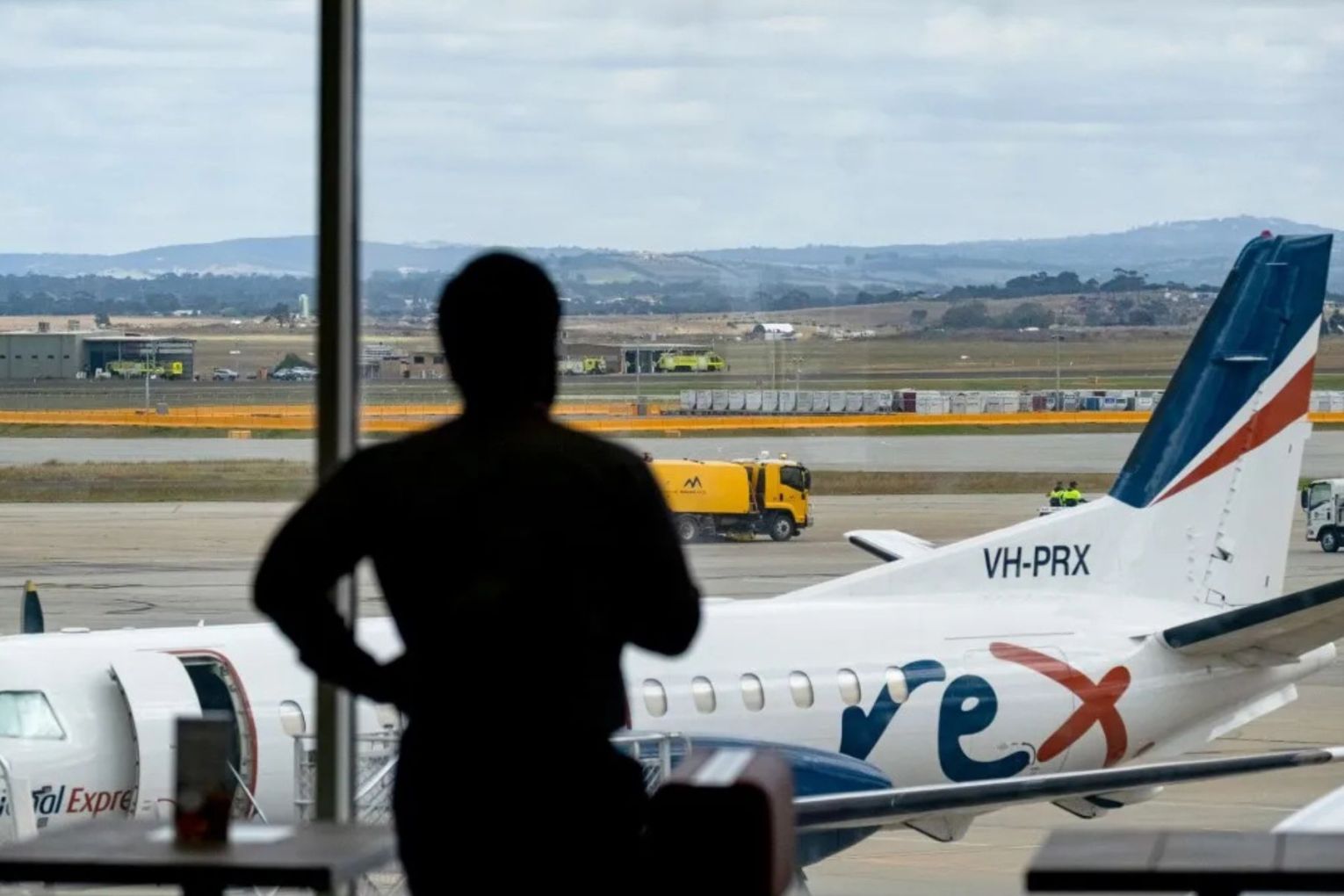 A US outfit has entered into a sales agreement to buy troubled regional airline Rex. 