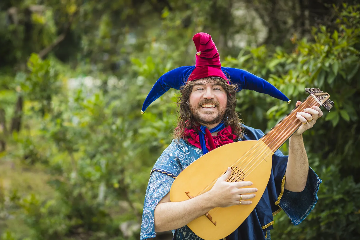 Ben Adams is Feste The Fool in Twelfth Night at this year's 4MBS Brisbane Shakespeare Festival. Photo: Creative Street