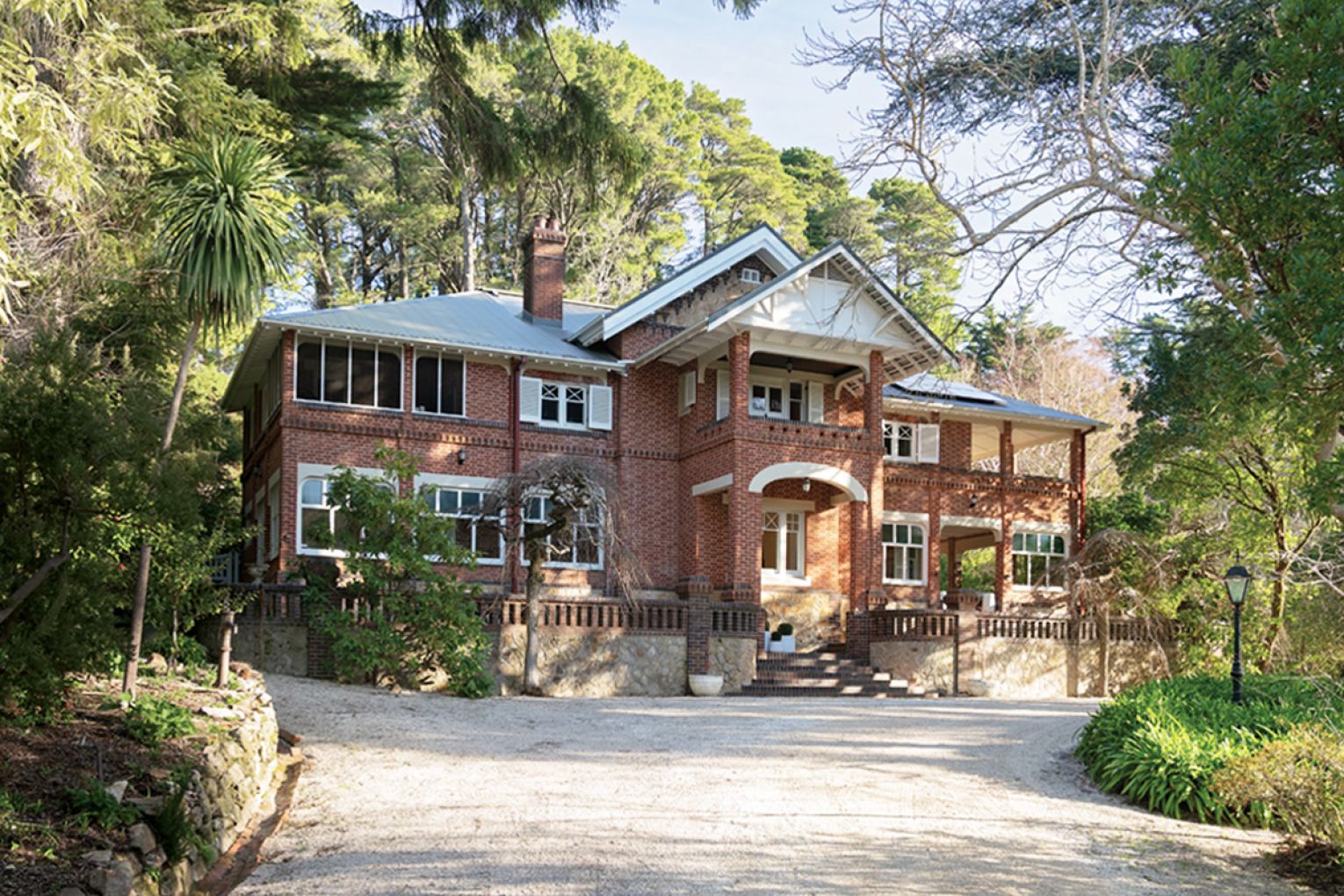 The historic home creates an immediate impression on arrival.