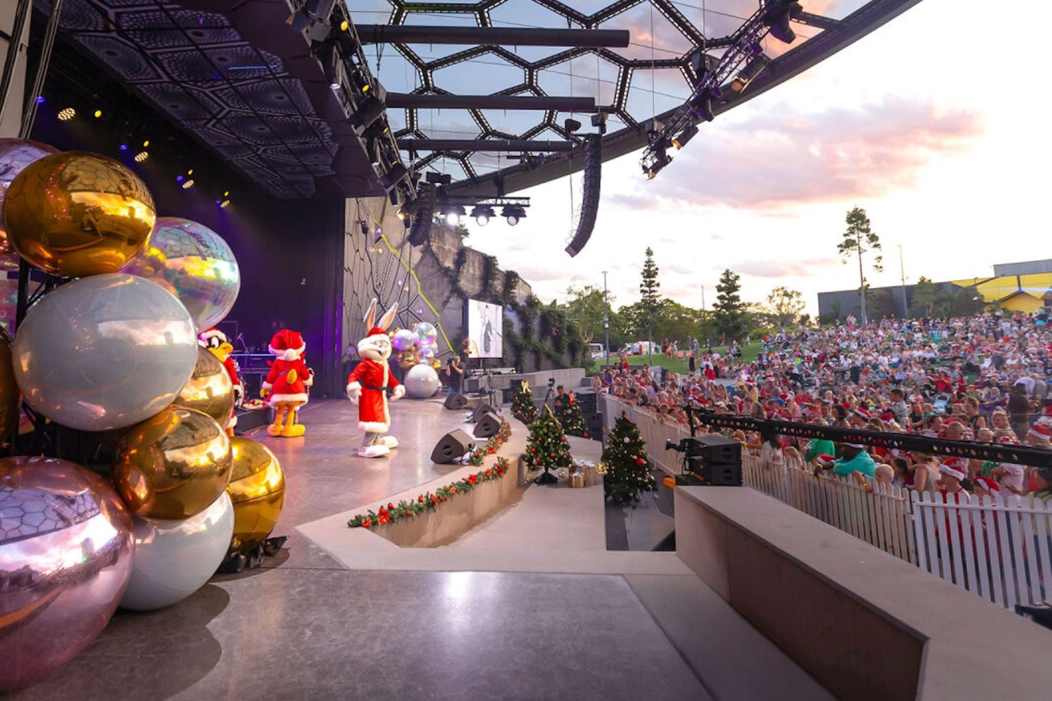 Mayor’s Christmas Carols at HOTA, image credit: website