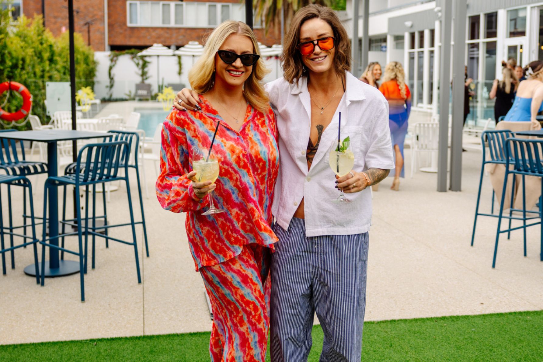 Hannah Pendlebury and Leah Mencel