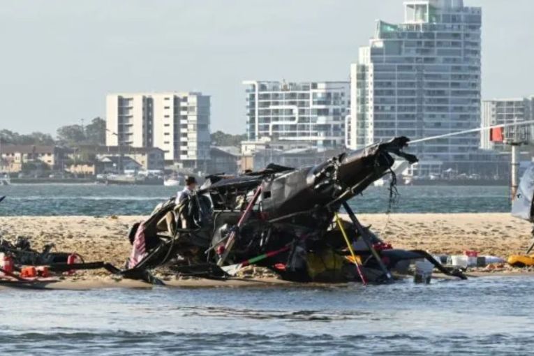 Thumbnail for No daily drug tests for pilots before Sea World crash