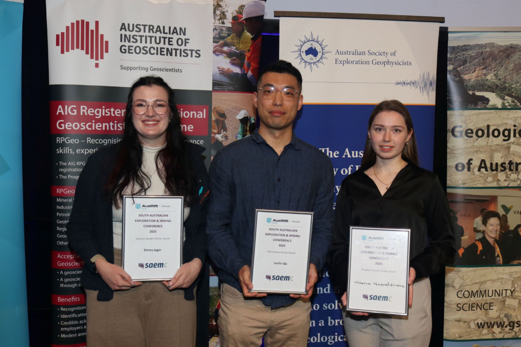 Emma Jager, Junlin Qu and Milena Nasretdinova