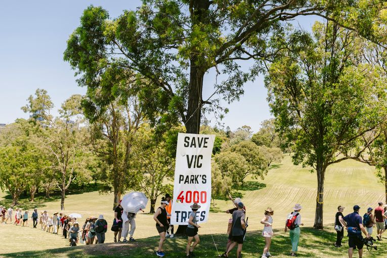 Thumbnail for Victoria Park campaigners call for Olympics chiefs to protect parklands