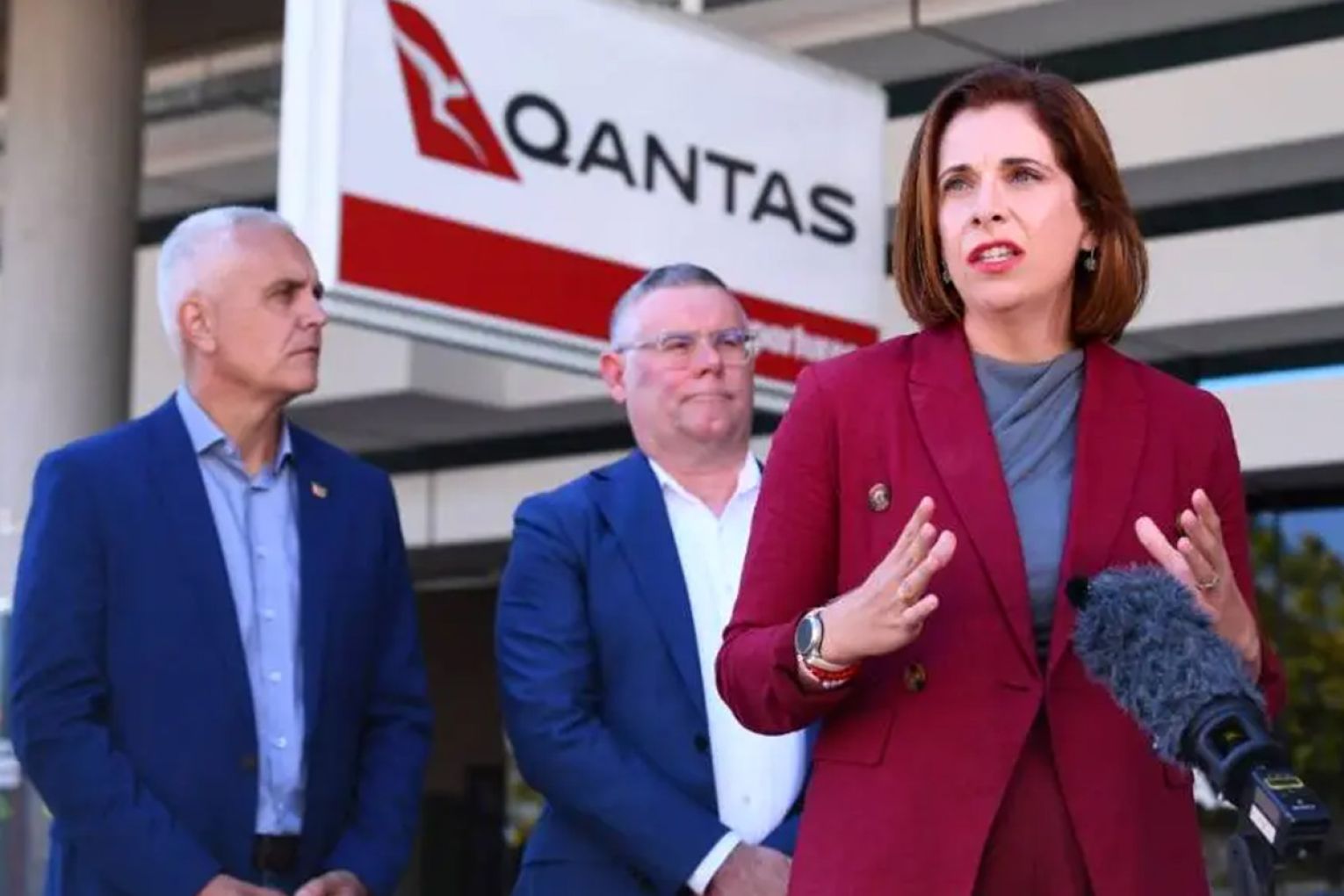 Communications Minister Anika Wells. 