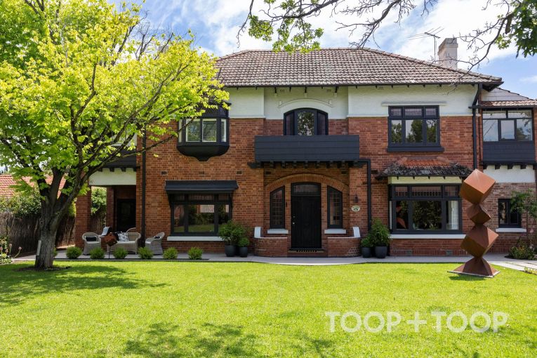 Thumbnail for 353 Portrush Road, Toorak Gardens
