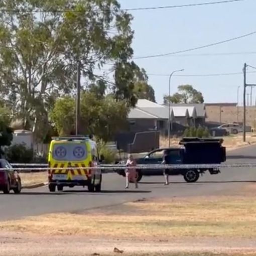 Thumbnail for Pregnant woman among four shot in country town