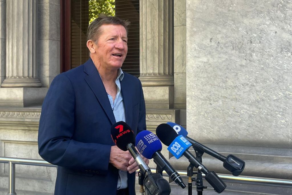 Former football star hits top of ladder in election campaign