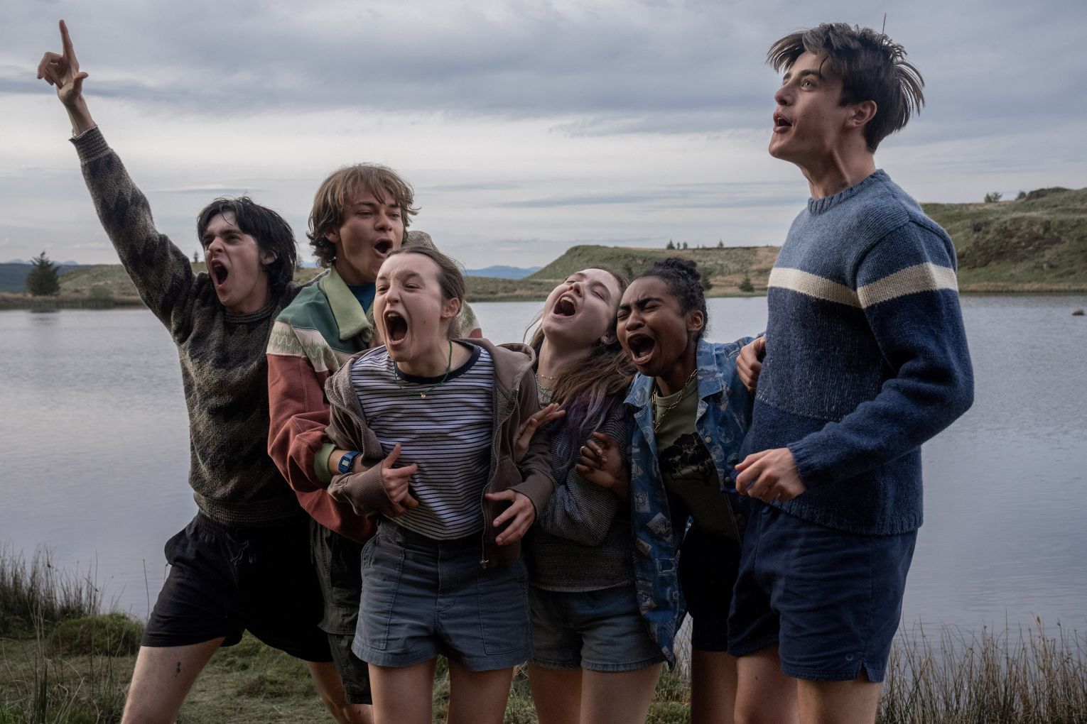 Earl Cave, Conrad Khan, Bella Ramsey, Ruby Stokes, Jasmine Elcock and Daniel Quinn-Toye in Sunny Dancer.