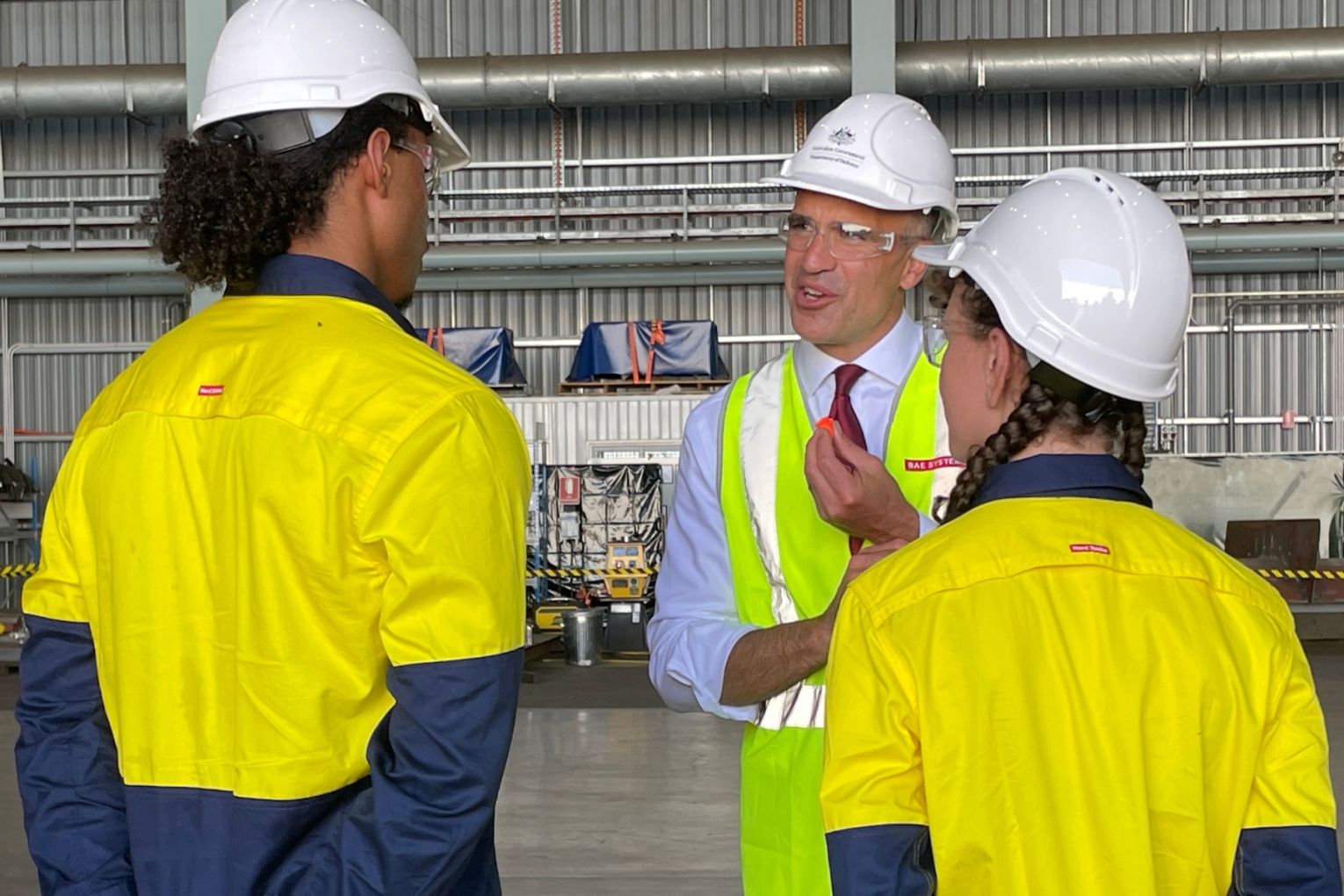 Premier Peter Malinauskas spoke with workers at BAE Systems. Photo: InDaily/Helen Karakulak.