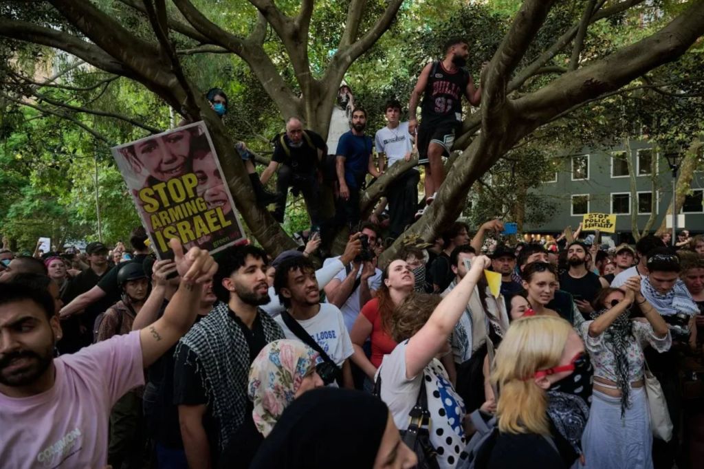 Protests resume as anger mounts over 'brutal' police - News | InDaily ...