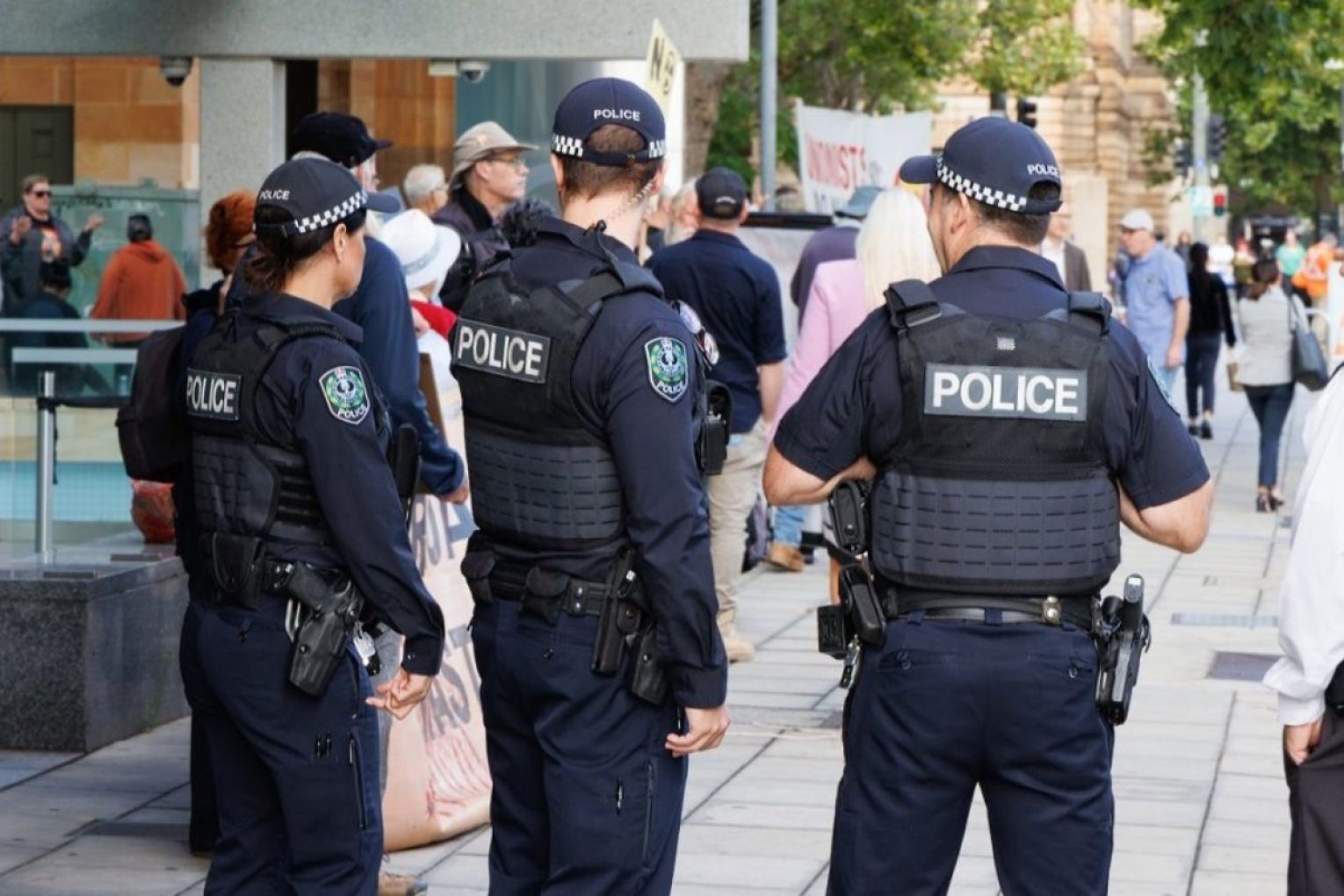SA Liberals have proposed mandatory prison for people who attack police. Photo: Tony Lewis/InDaily