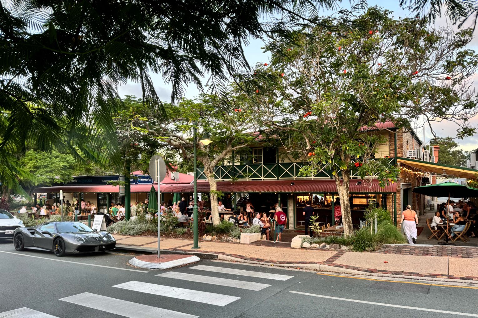 Lenny Pizzeria & Bar in Mudgeeraba, image credit: supplied