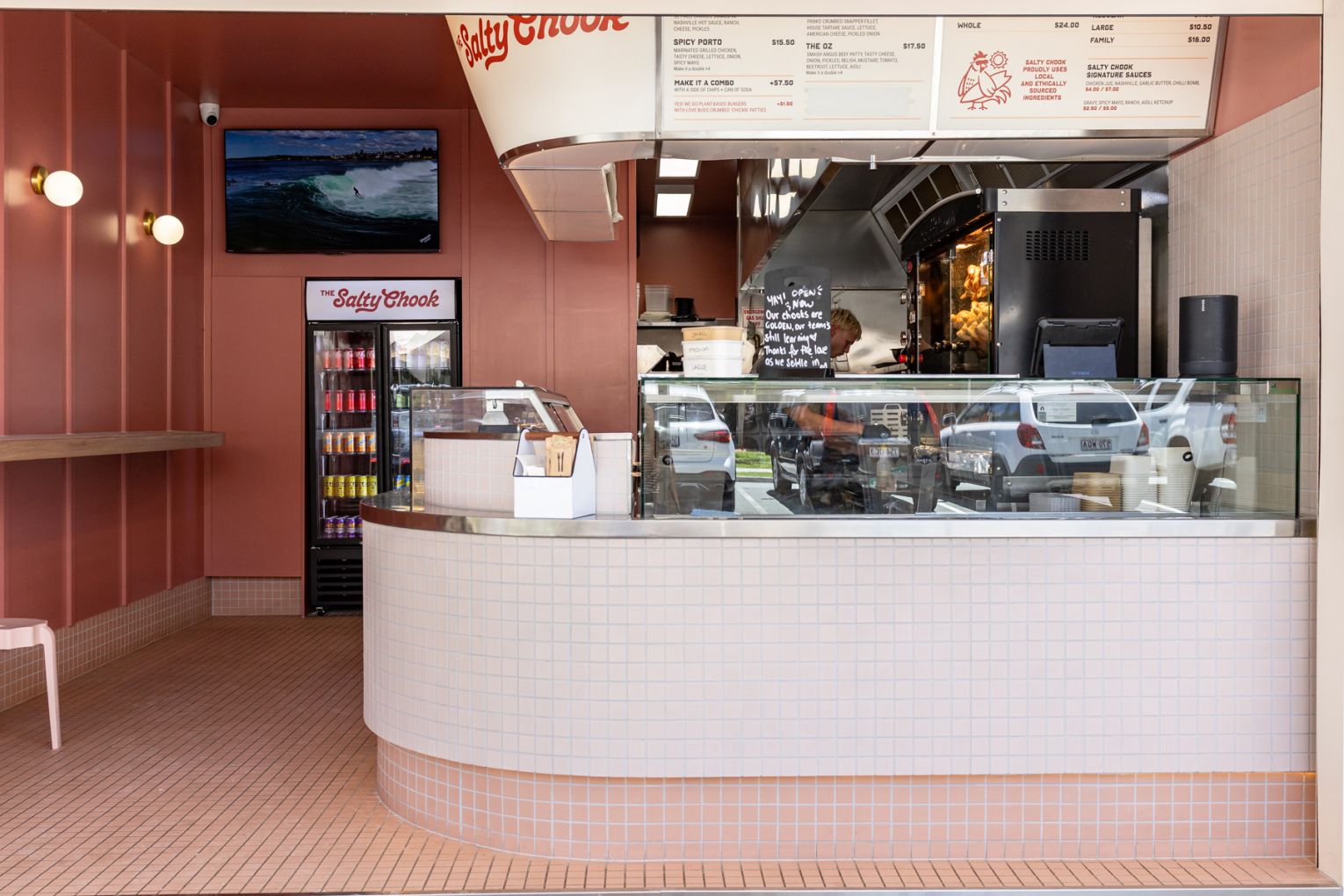 The Salty Chook brings finger-lickin' chicken to Rainbow Bay, image credit: Jade Quinlivan