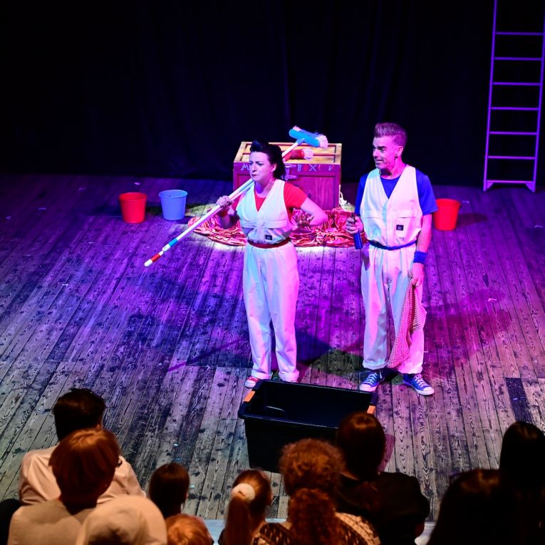 Thumbnail for ‘Small positive nudges’: New Fringe initiative aims to get kids off screens one day at a time