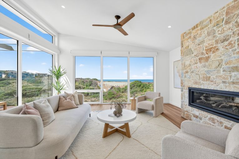 Thumbnail for Serene coastal living in Chiton