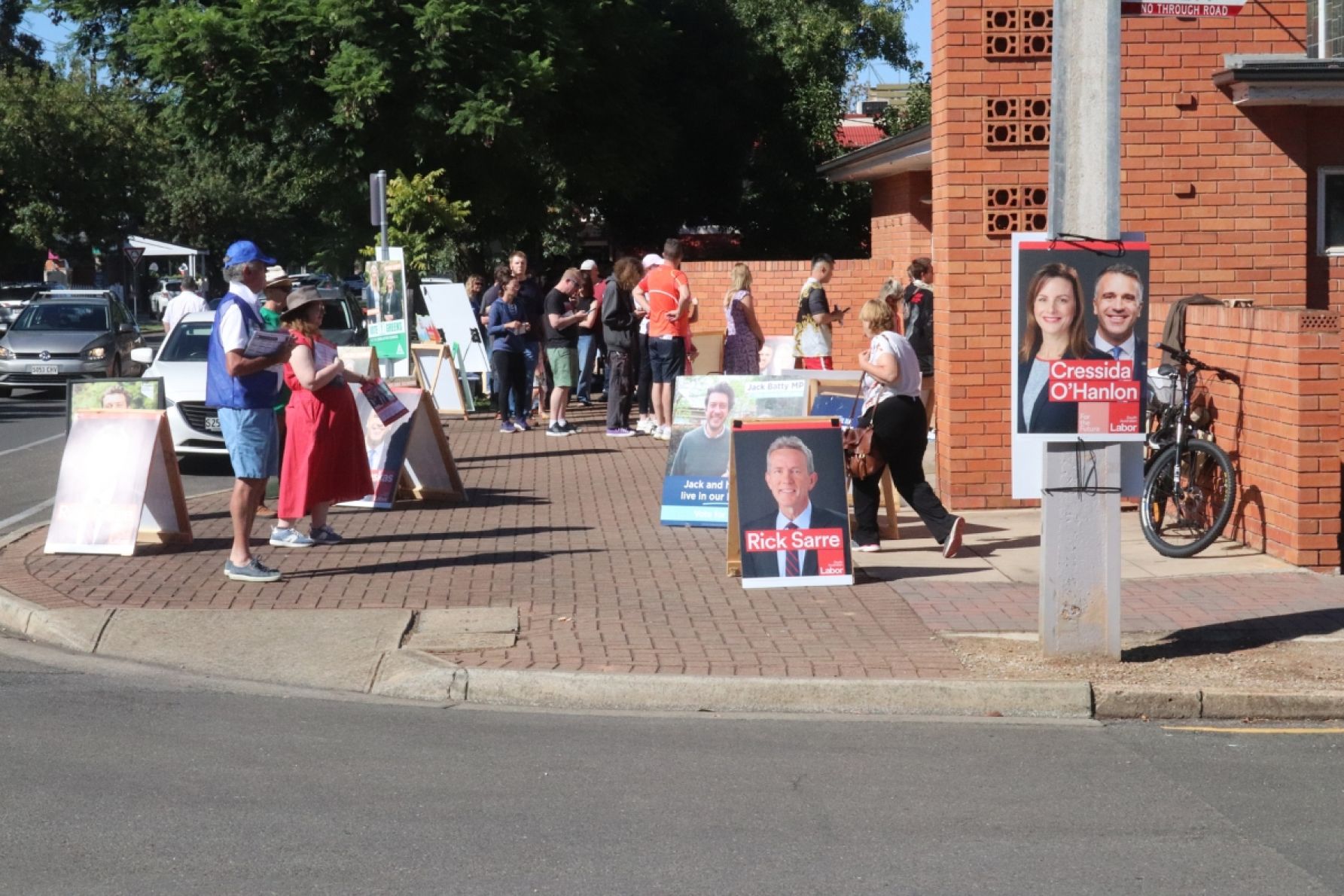 Voters waiting in line at St Peter Claver Church Hall in Dulwich. Photo: Charlie Gilchrist/InDaily
