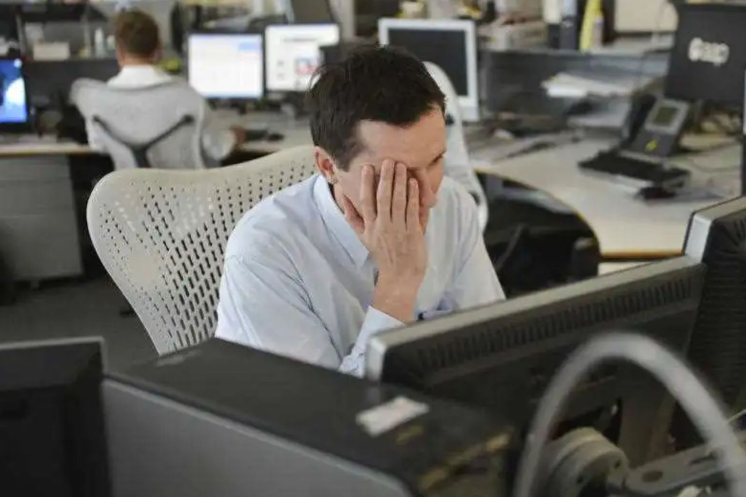 Giving employees the right to an extra week of leave may not address broader cultural issues around overwork.