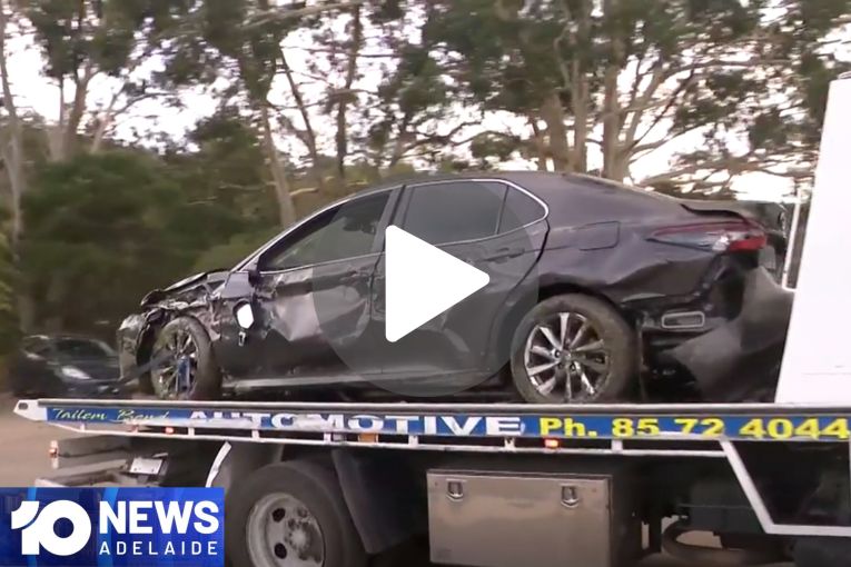 Thumbnail for VIDEO: Dramatic Crafers West arrest | Violent Underdale car robbery