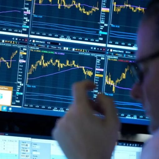 Thumbnail for Oil dives, stocks surge after ‘double-sided’ ceasefire