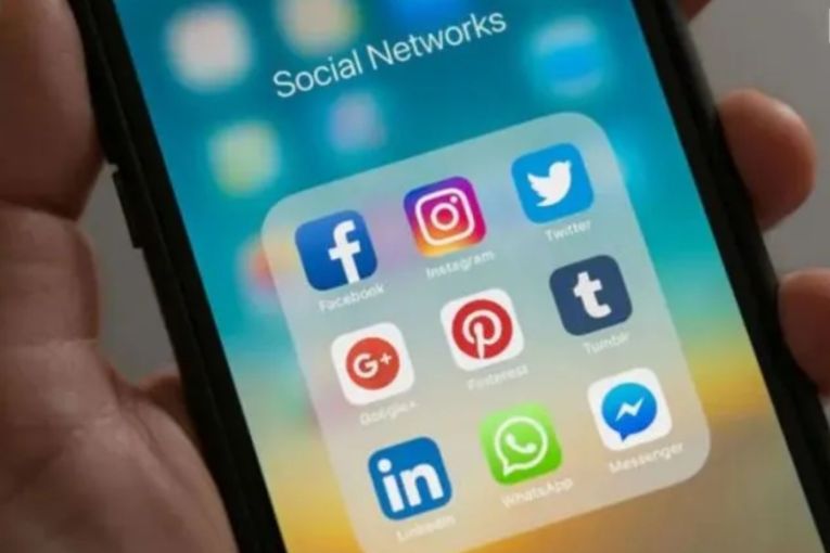 Thumbnail for Watchdog cracks down on social media ‘finfluencers’