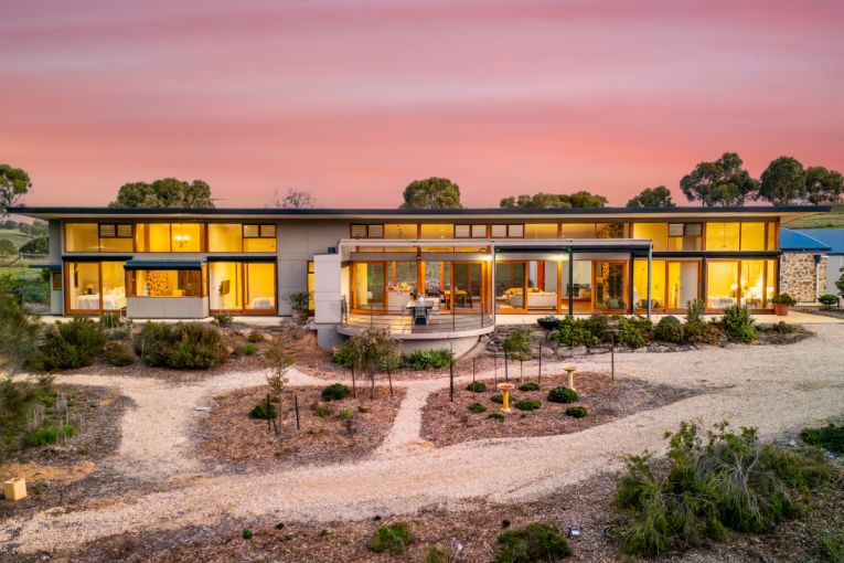 Thumbnail for Rural architectural retreat in Highland Valley