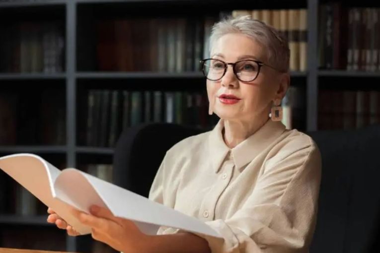 Thumbnail for How to maximise the pension, super and work as you hit retirement age