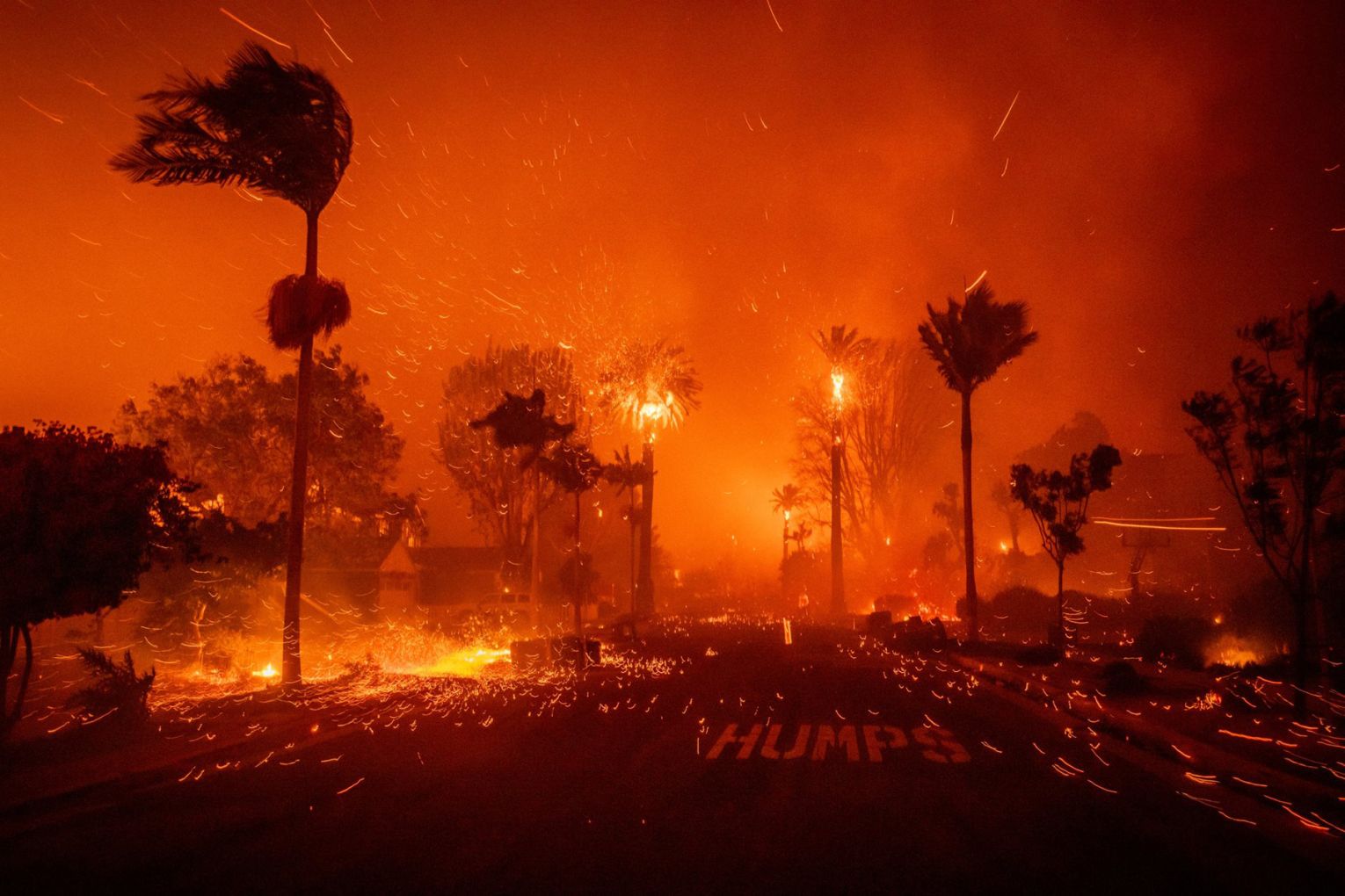 Los Angeles on Fire © Ethan Swope for Associated Press