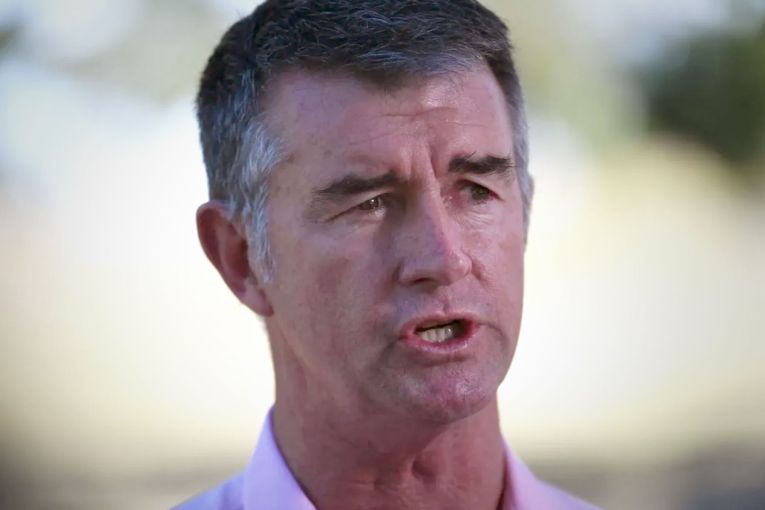 Thumbnail for Tim Mander steps down over federal police probe