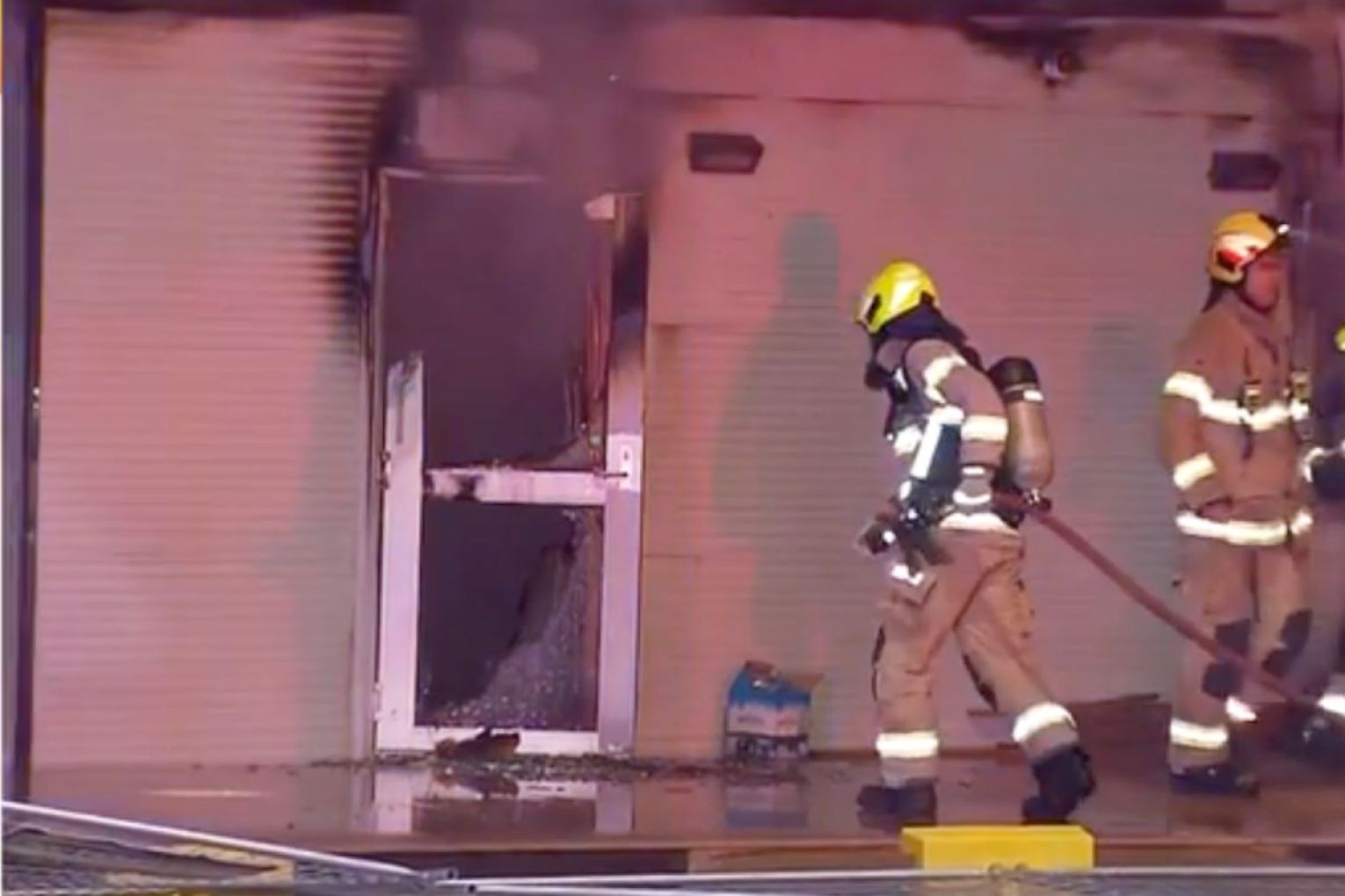 A fire has ravaged a temporary pro shop at the North Adelaide Golf Course site. Photo: 7News.