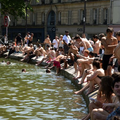Thumbnail for France records hottest-ever day as 40 people drown