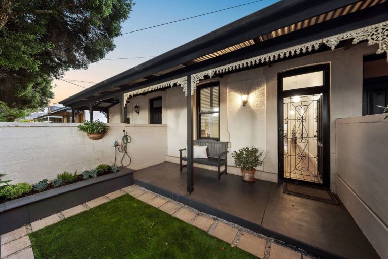 Thumbnail for 17 Porter Street, Parkside