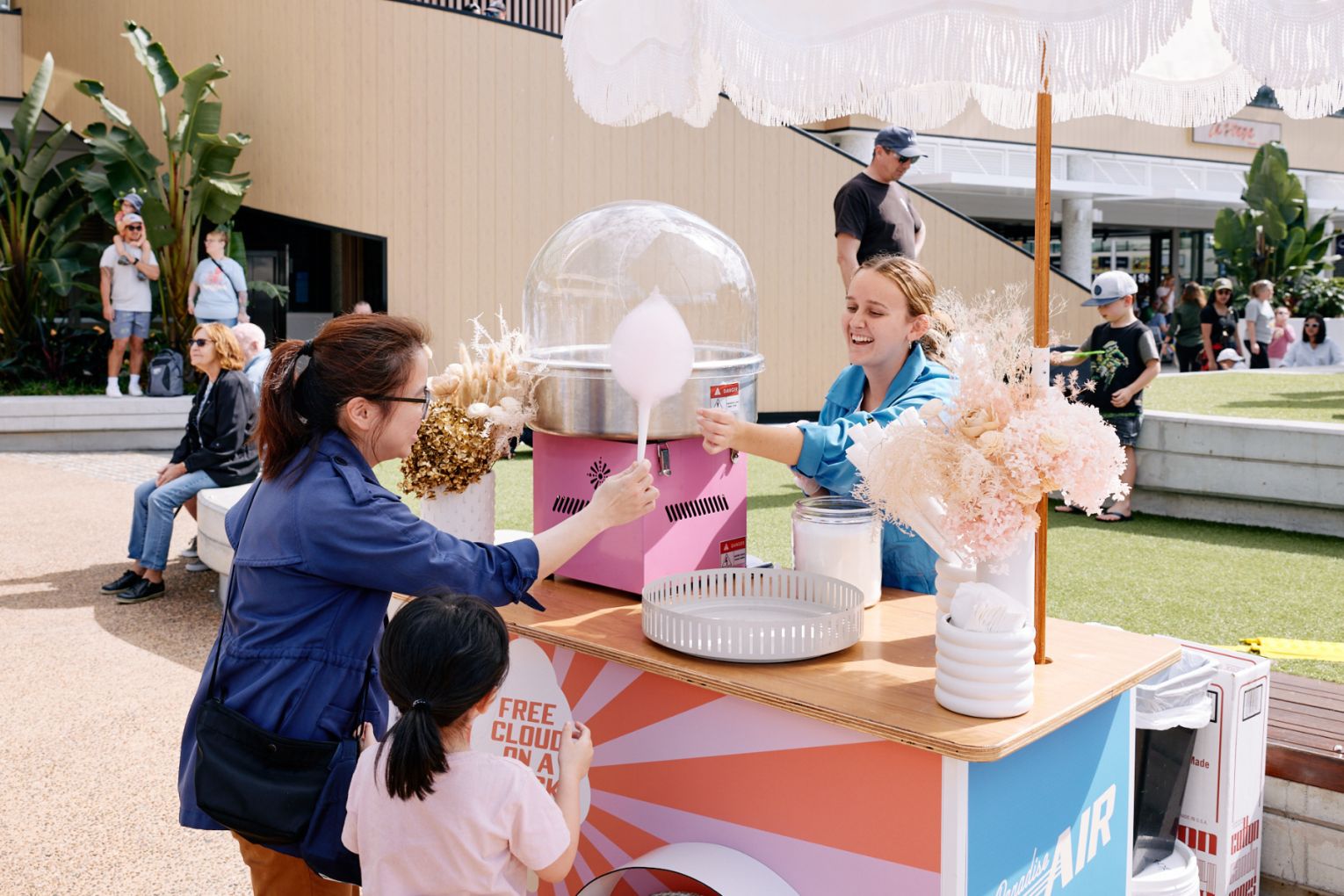 Free fairy floss from 11:00 am-2:00 pm | Credit: image supplied