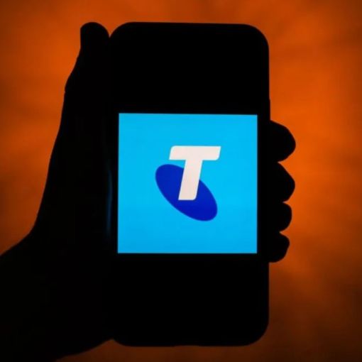 Thumbnail for ‘So sorry’: Telstra conducts welfare checks amid nation-wide outage