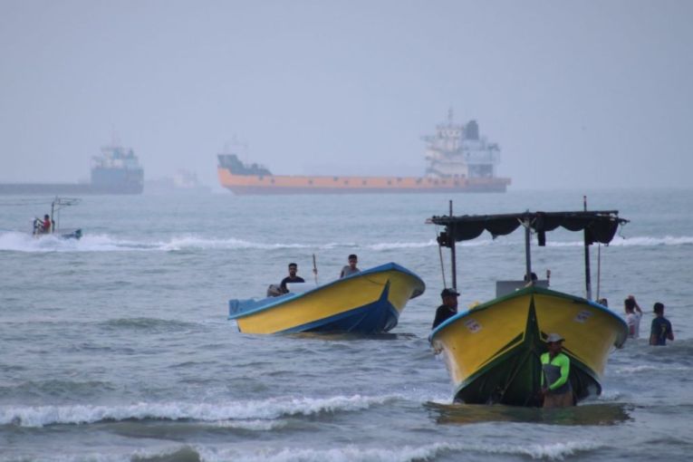 Thumbnail for Iran claims breakthrough in new route through Hormuz