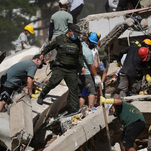 Thumbnail for Death toll rises for Colombian earthquake