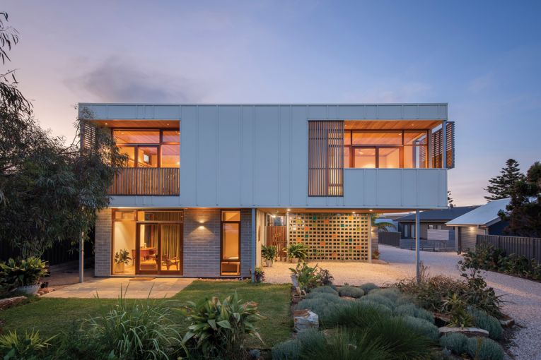 Thumbnail for The retro-inspired Port Willunga shack