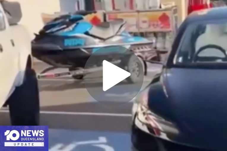 Thumbnail for VIDEO: Police fire taser during Queen Street arrests | Driver slammed for blocking 4 disabled parks