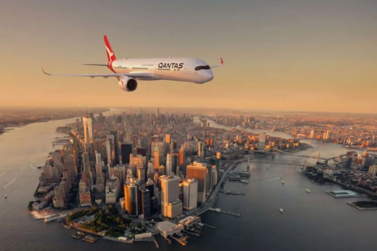 Thumbnail for Take-off date for Qantas direct flights to New York
